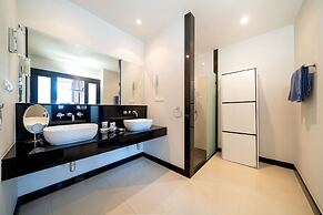 Tropical Pool Villa Onyx E1 Near Naiharn