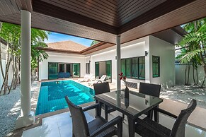 Balinese Style 2BR Pool Villa Faye Rawai