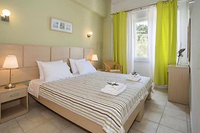 Niki Studio Tria in Lakka