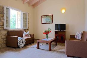 Villa Hara in Paxi With 2 Bedrooms and 2 Bathrooms