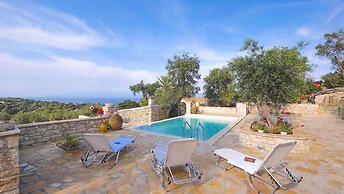 Villa Hara in Paxi With 2 Bedrooms and 2 Bathrooms