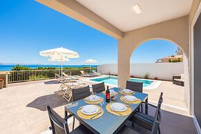 Villa Alora in Mparmpati