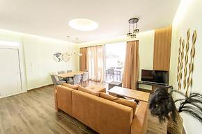 Villa Alora in Mparmpati