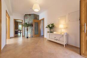Villa Paraiso in S o Bartolomeu de Messines