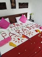 Surf Paradise Hotel