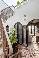 Panoramic Paradise 3BR Overlooking SMA