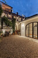 Panoramic Paradise 3BR Overlooking SMA