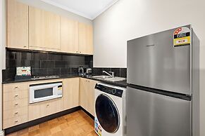 Melbourne City Suites