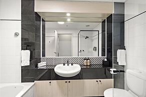 Melbourne City Suites