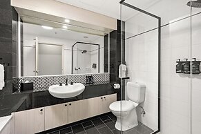 Melbourne City Suites