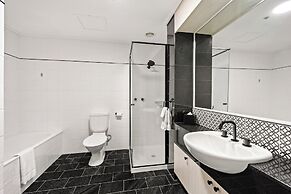Melbourne City Suites