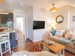 Uptown - Manhattan House