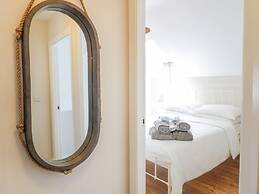 Uptown - Manhattan House