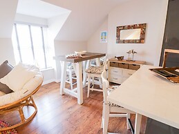 Uptown - Manhattan House