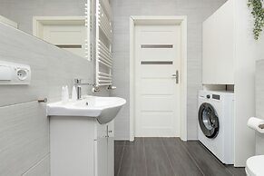 Łąkowa Apartment Gdańsk by Renters