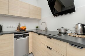 Apartment in Gdansk Center by Renters