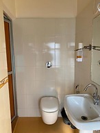 Natural Lake View Hotel