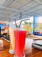 Natural Lake View Hotel