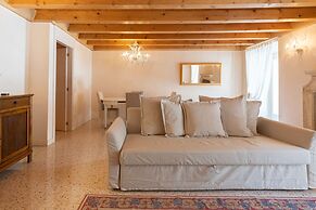 Corte Spagnola - piano primo