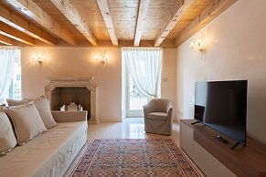 Corte Spagnola - piano primo