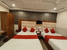 Hotel Dream Palace Residency