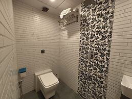 Hotel Dream Palace Residency