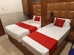 Hotel Dream Palace Residency