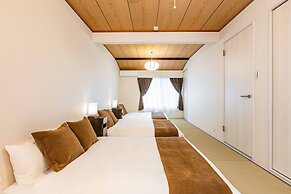 Camellia Tengachayakita