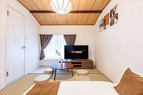 Camellia Tengachayakita