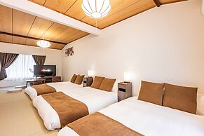 Camellia Tengachayakita