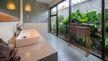 Chic Seminyak Retreat With Private Pool Haven