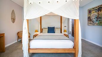 Chic Seminyak Retreat With Private Pool Haven
