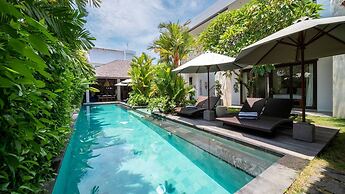 Chic Seminyak Retreat With Private Pool Haven