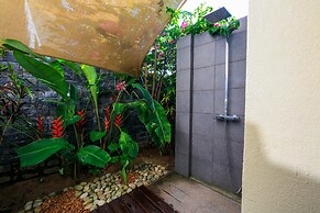 Azura Golf Resort & Spa