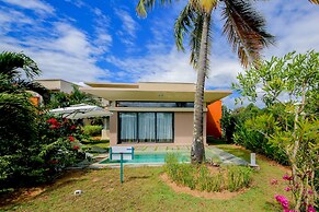 Azura Golf Resort & Spa