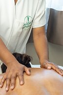 Azura Golf Resort & Spa