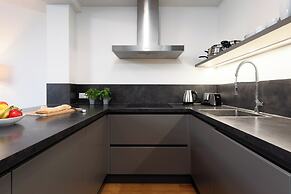 4-room apartment near Charles Square