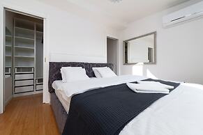 4-room apartment near Charles Square