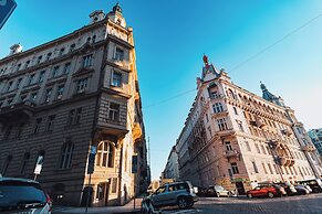 4-room apartment near Charles Square