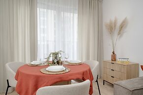 Apartment Kępa Mieszczańska by Renters