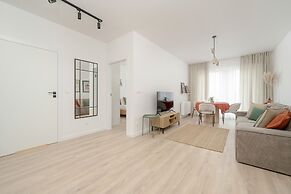 Apartment Kępa Mieszczańska by Renters
