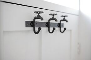 Hampshire Charming House