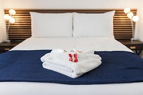 Hampshire Charming House