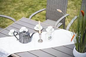 Hampshire Charming House