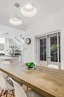 White House Mews Property