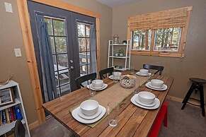 750 Stanford Avenue 3 Bedroom Cabin by RedAwning