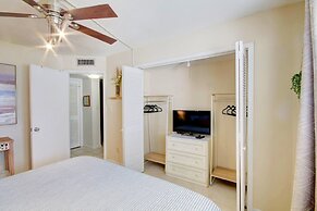 511 El Matador 2 Bedroom Condo by RedAwning