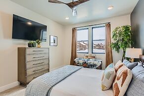 Helling Circle Secret 102 3 Bedroom Condo by RedAwning