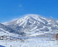 Helling Circle Secret 102 3 Bedroom Condo by RedAwning