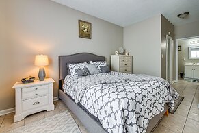 Charlotte Abode ~ 9 Mi to Bank of America Stadium!